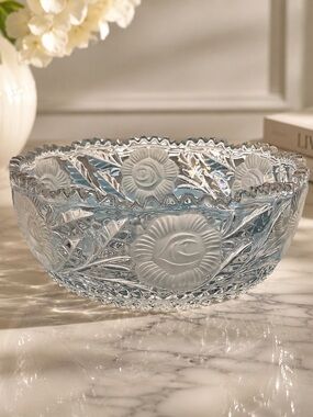 VTG ~ Lead Crystal Large Bowl ~ Frosted Roses ~ Raised Diamond Pattern
